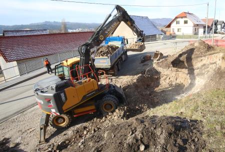 OBNOVA  LJUBLJANSKE CESTE RAKEK 08 FOTO LJUBO VUKELIČ
